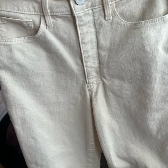 Athleta Flex Straight Leg Ankle Jean in Bone, in size 4 🍦 - Picture 7 of 7